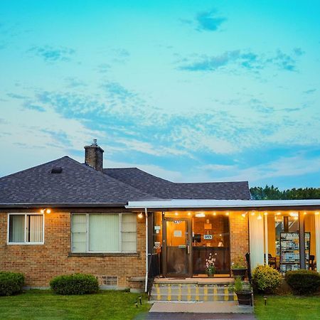 Falls View Inn 尼亚加拉瀑布 外观 照片